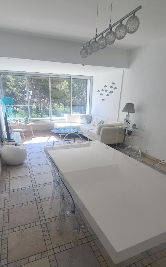 Superbe Appartement Dans Cadre D'Exception - Piscine, Plage Et Tennis Prive Бандоль Экстерьер фото